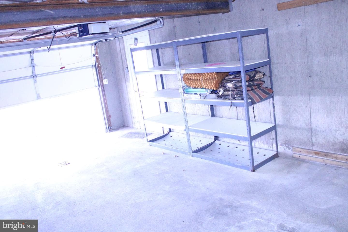 548 Willow photo 27