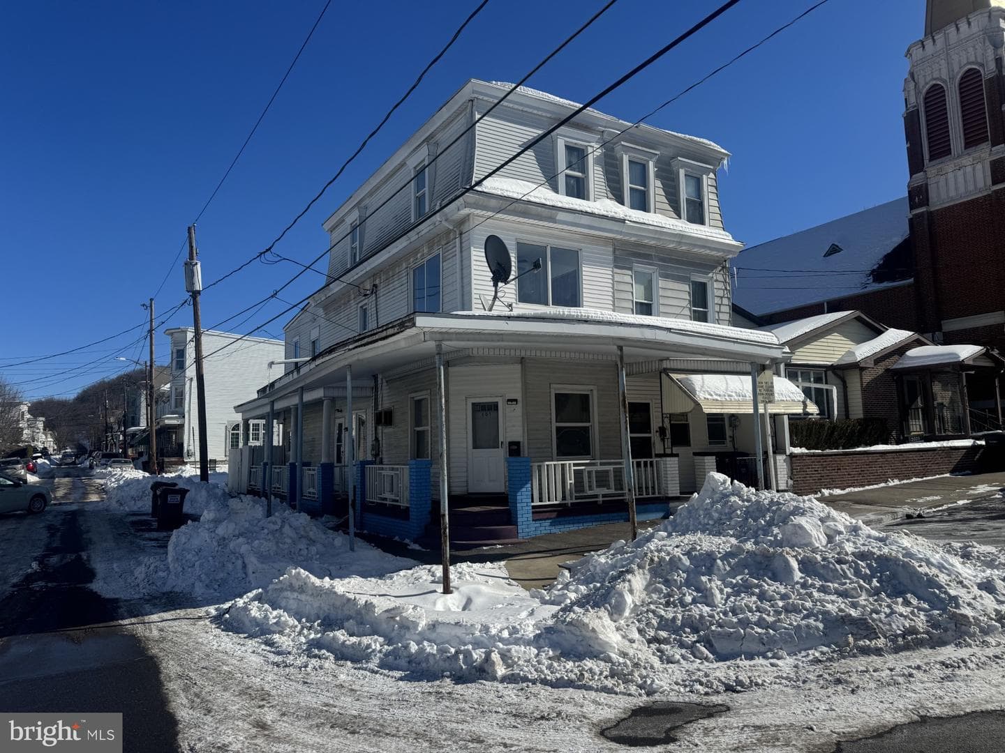 101 S Catawissa Street photo 2
