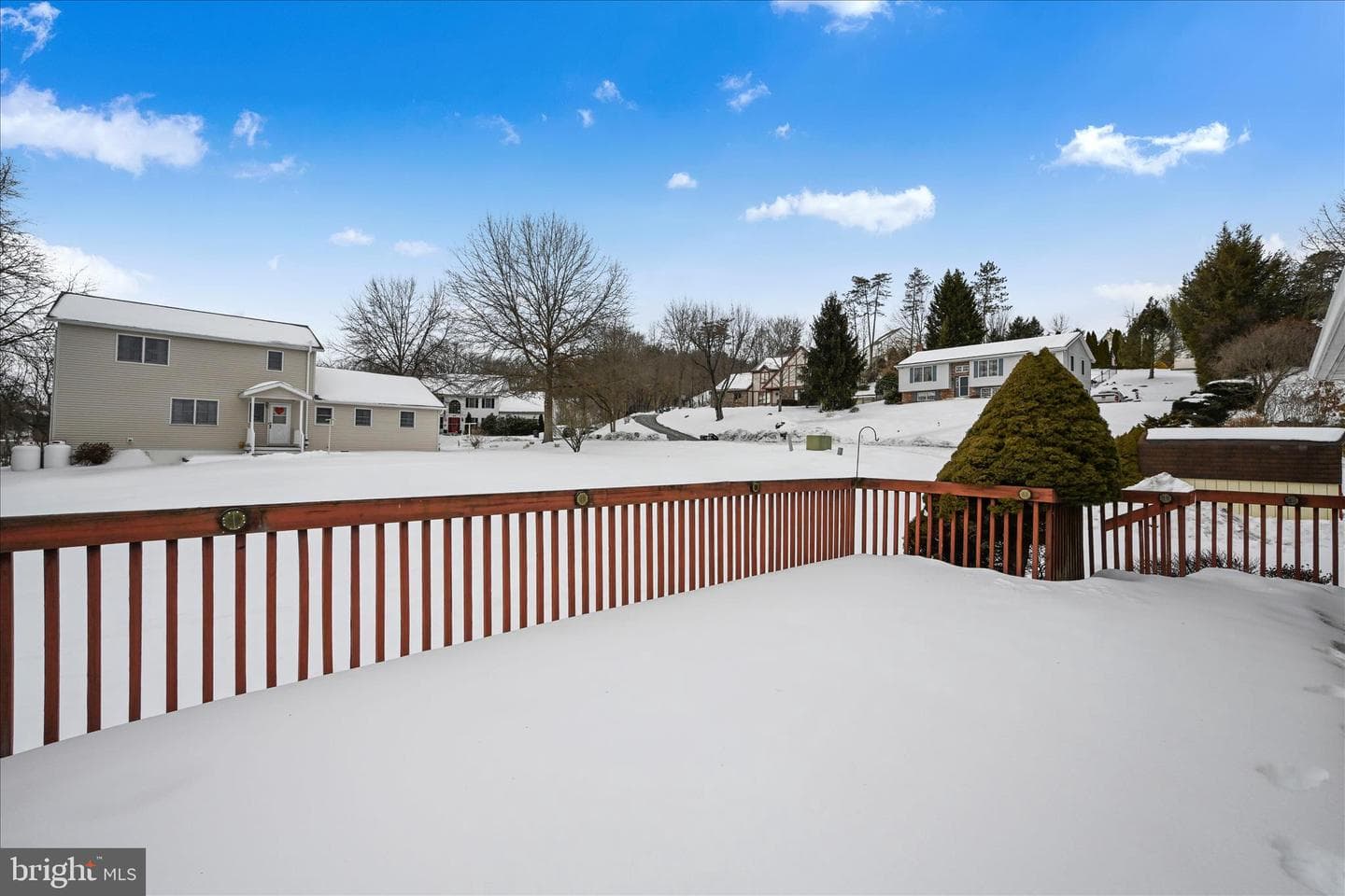 19 Fox Hollow Road photo 33