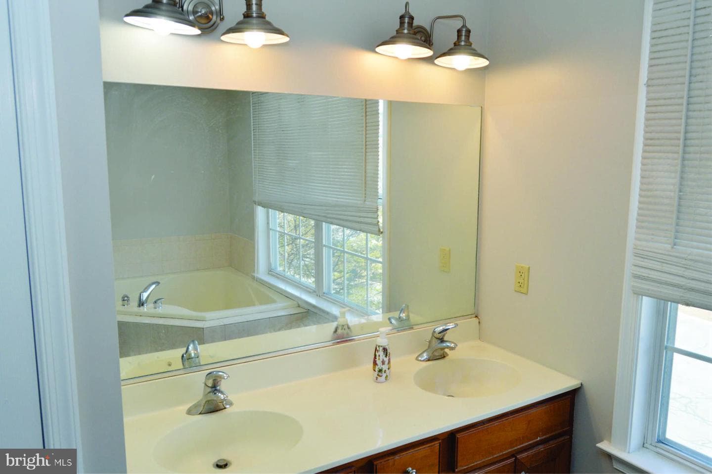 107 Chestnut Ridge Drive photo 26