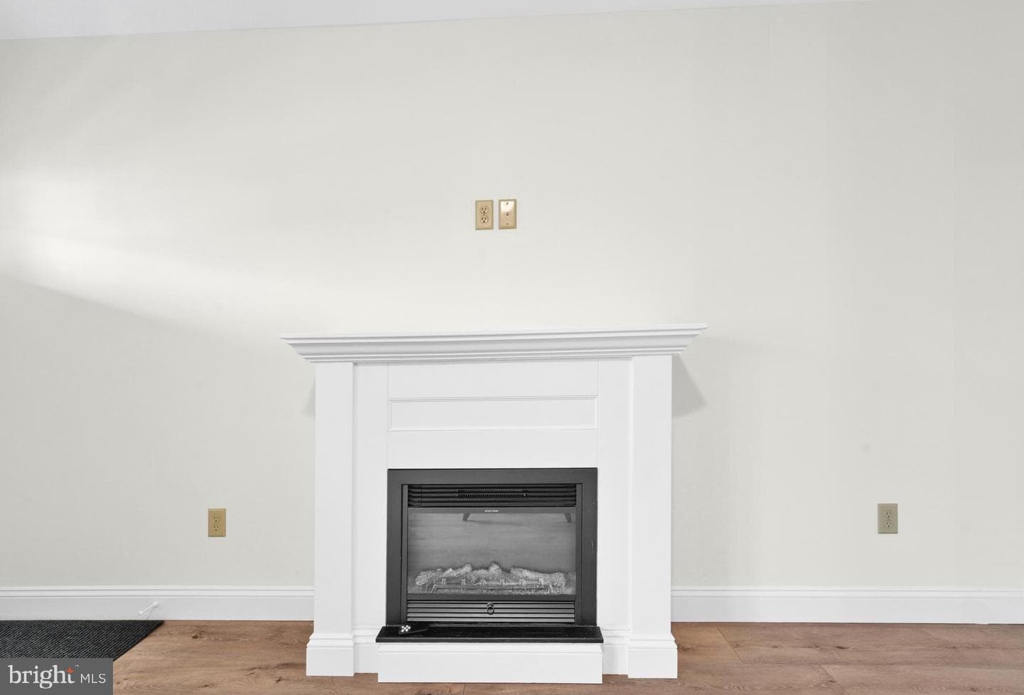 1308 Mount Hope Avenue photo 8