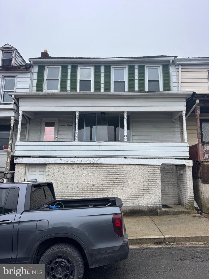 1620 W Walnut Street