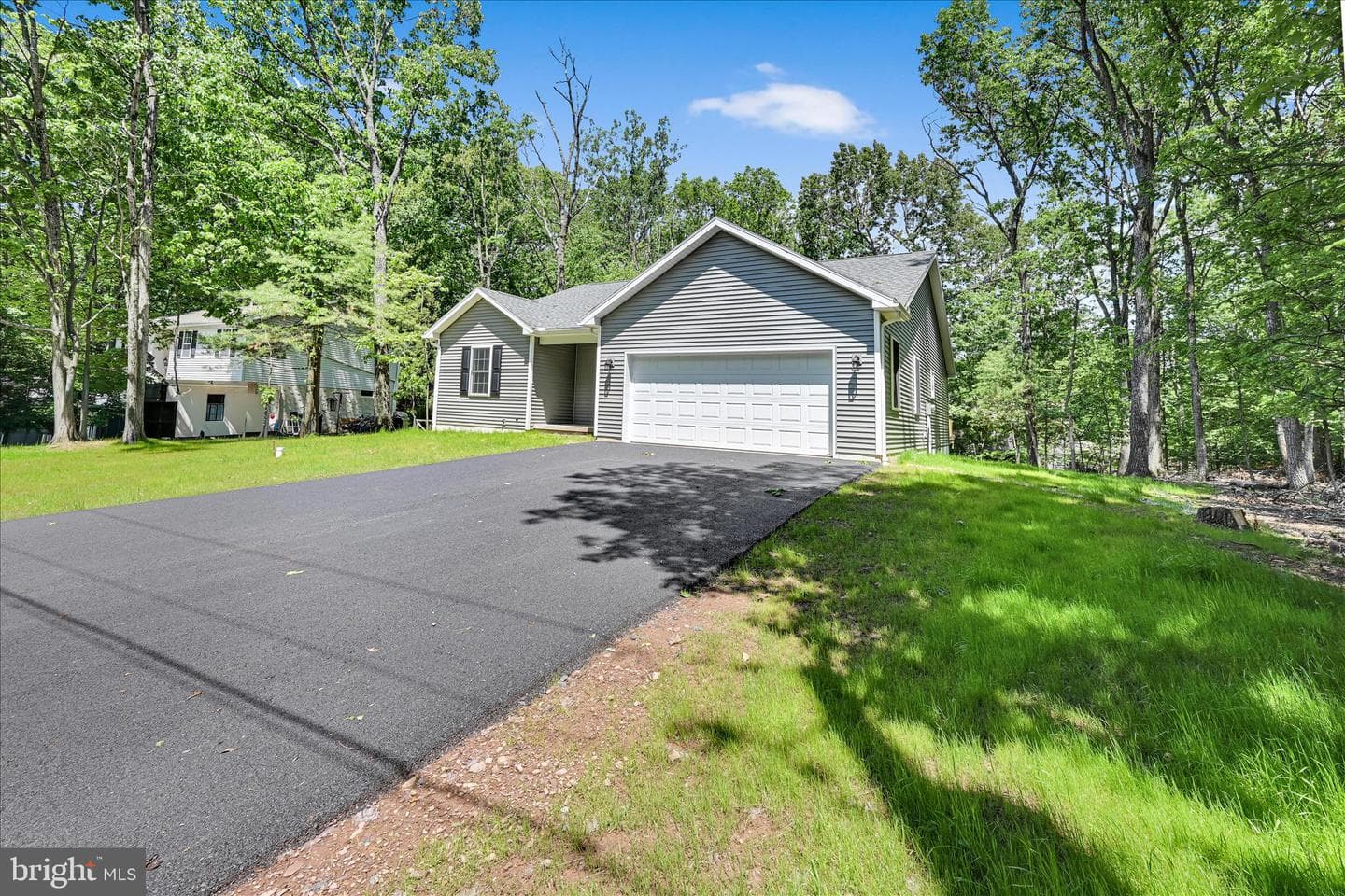 1799 Crazy Horse Drive photo 3