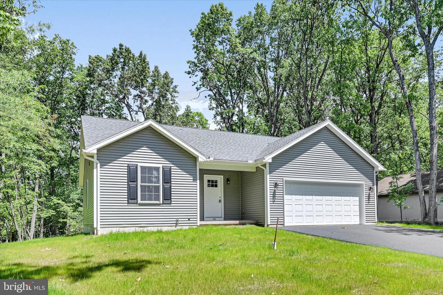 1799 Crazy Horse Drive photo 6