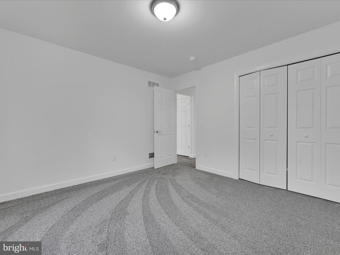 1359 Stag Drive photo 19