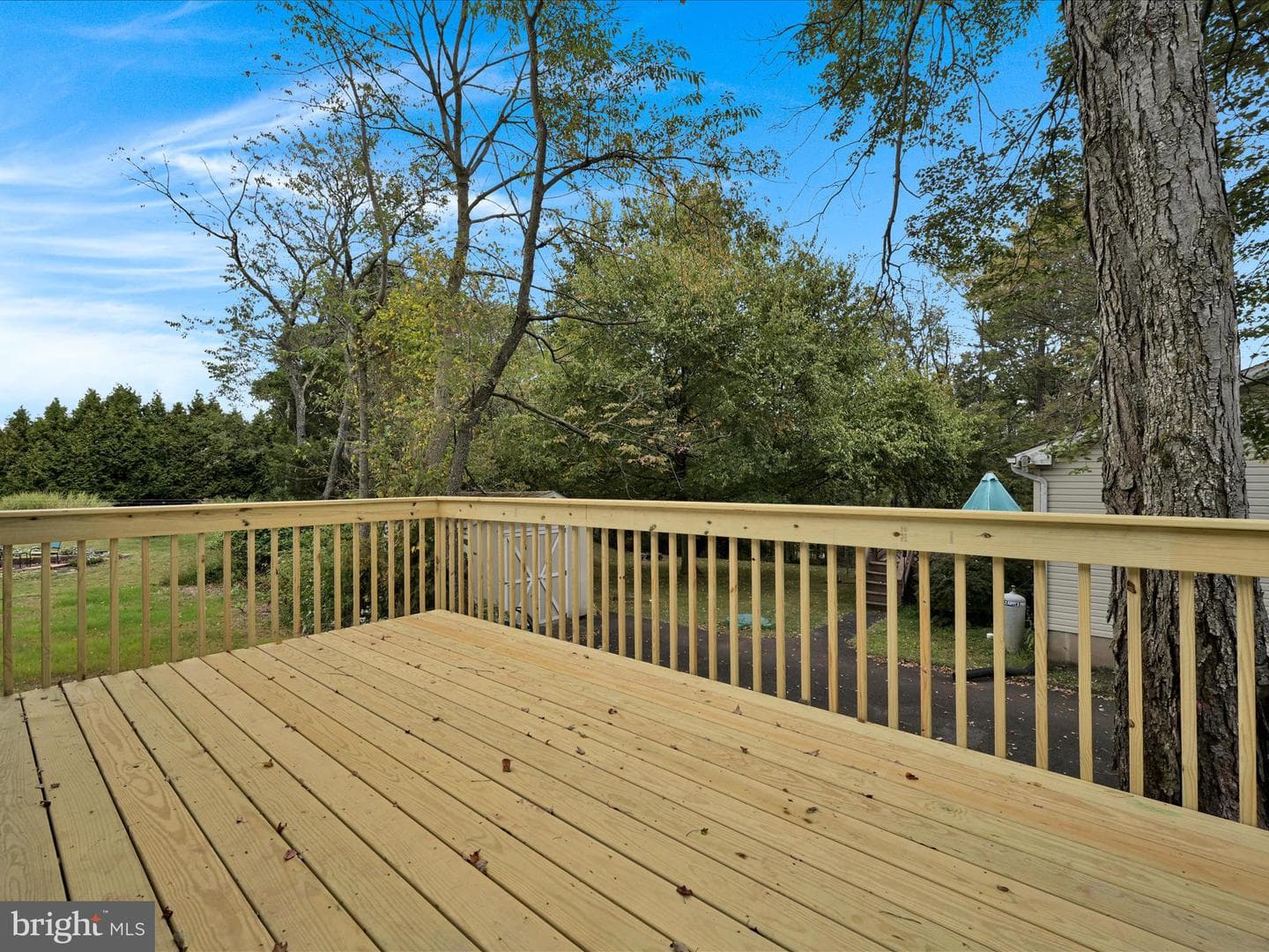 1359 Stag Drive photo 23