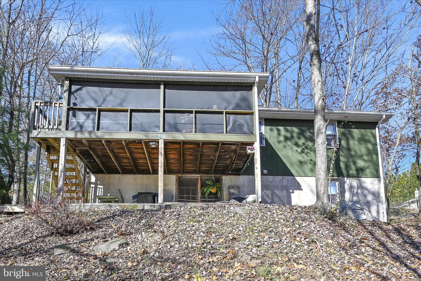 1503 Wynonah Drive photo 9