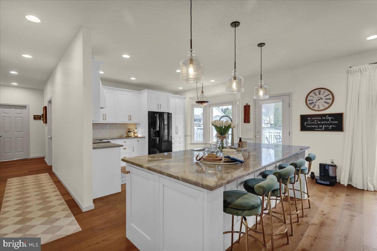 3075 Village Road photo 2