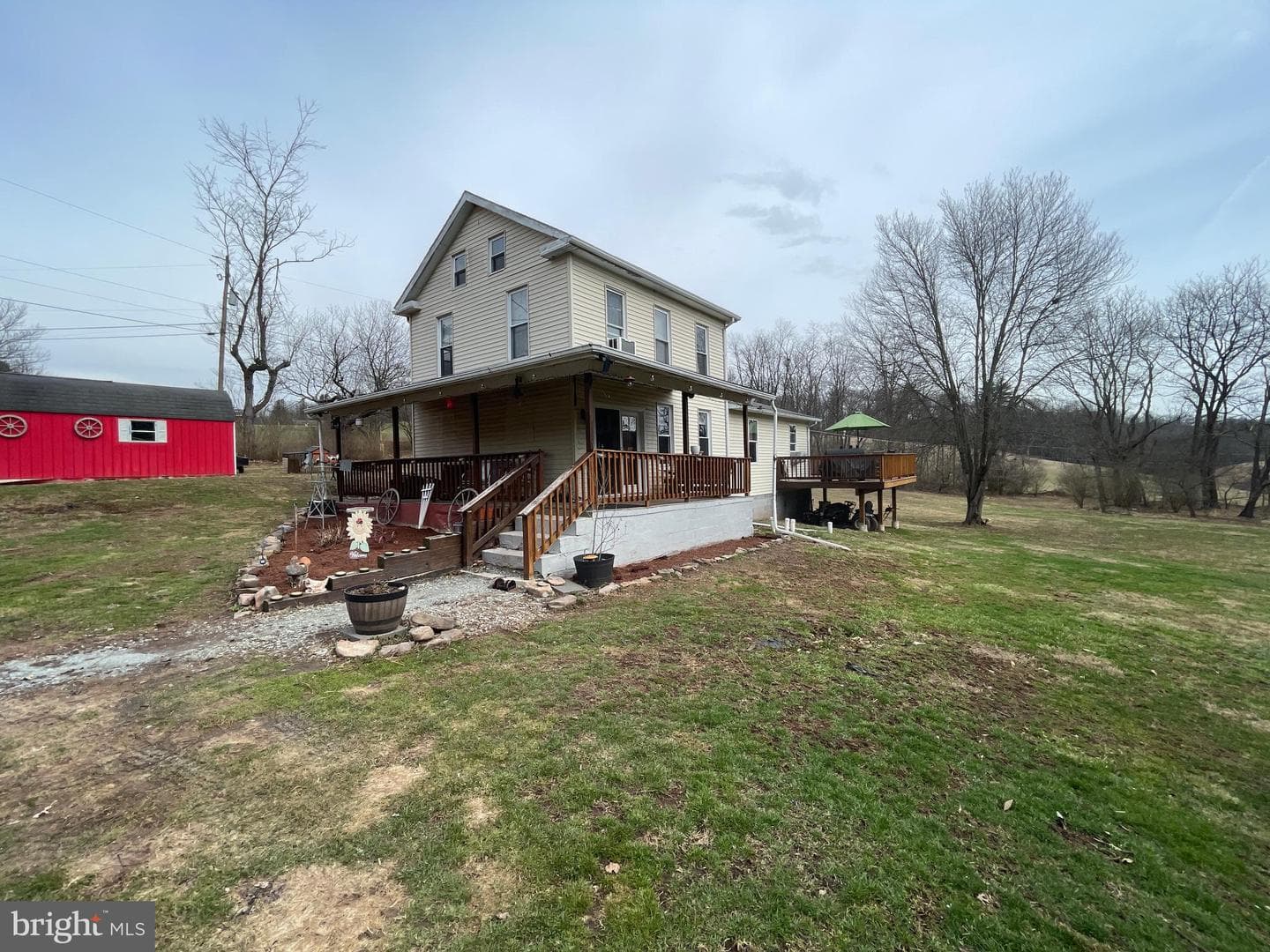 12 Thrush Hollow Lane photo 4