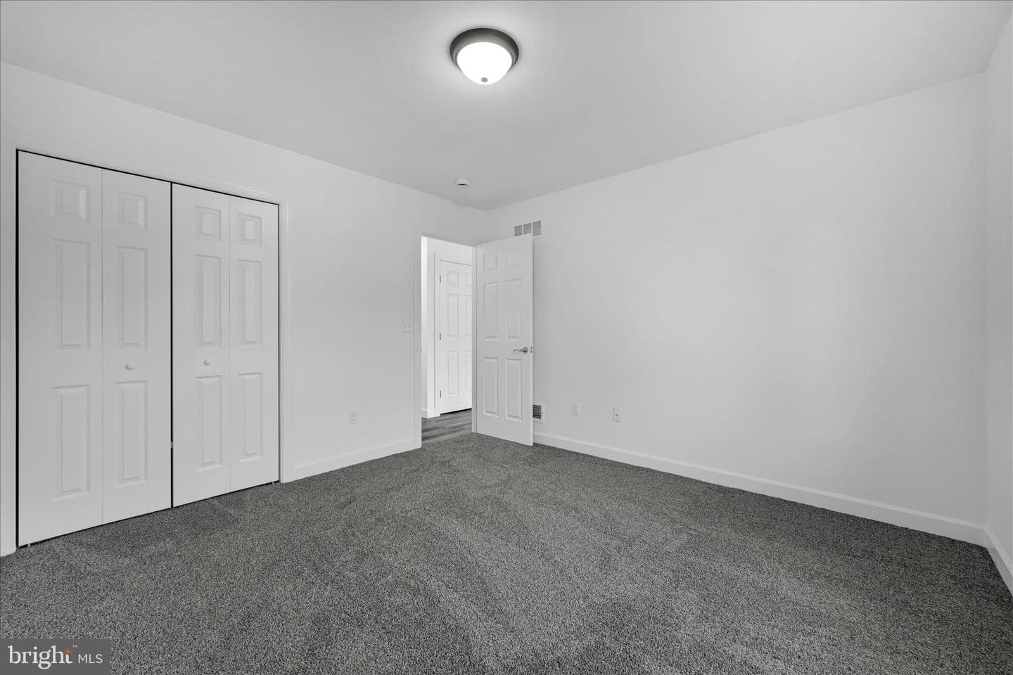 1013 Indian Drive photo 17