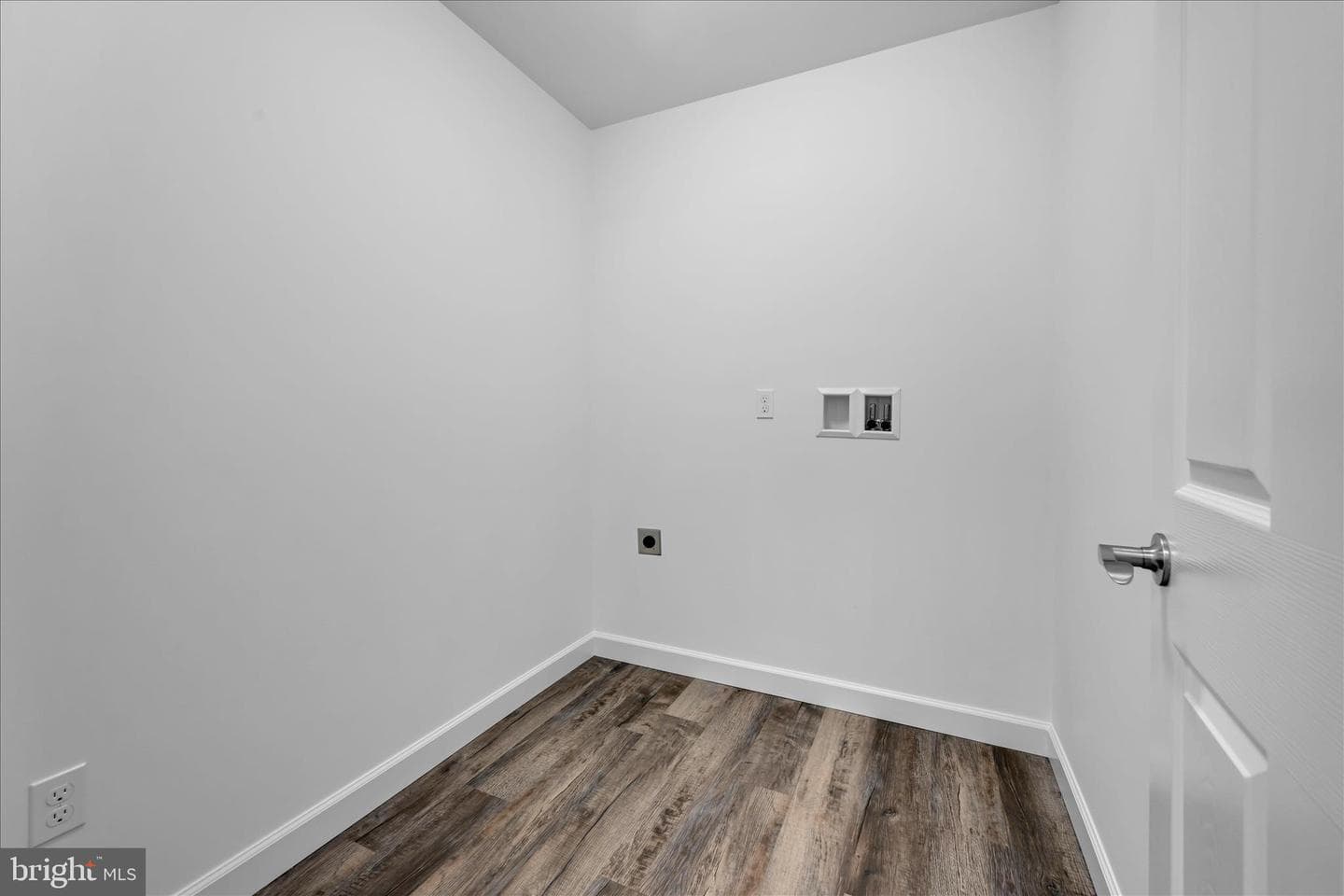 1013 Indian Drive photo 23