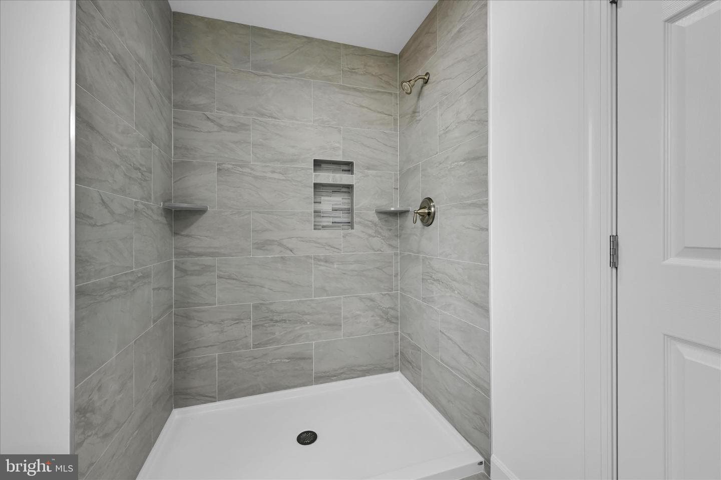 1013 Indian Drive photo 25