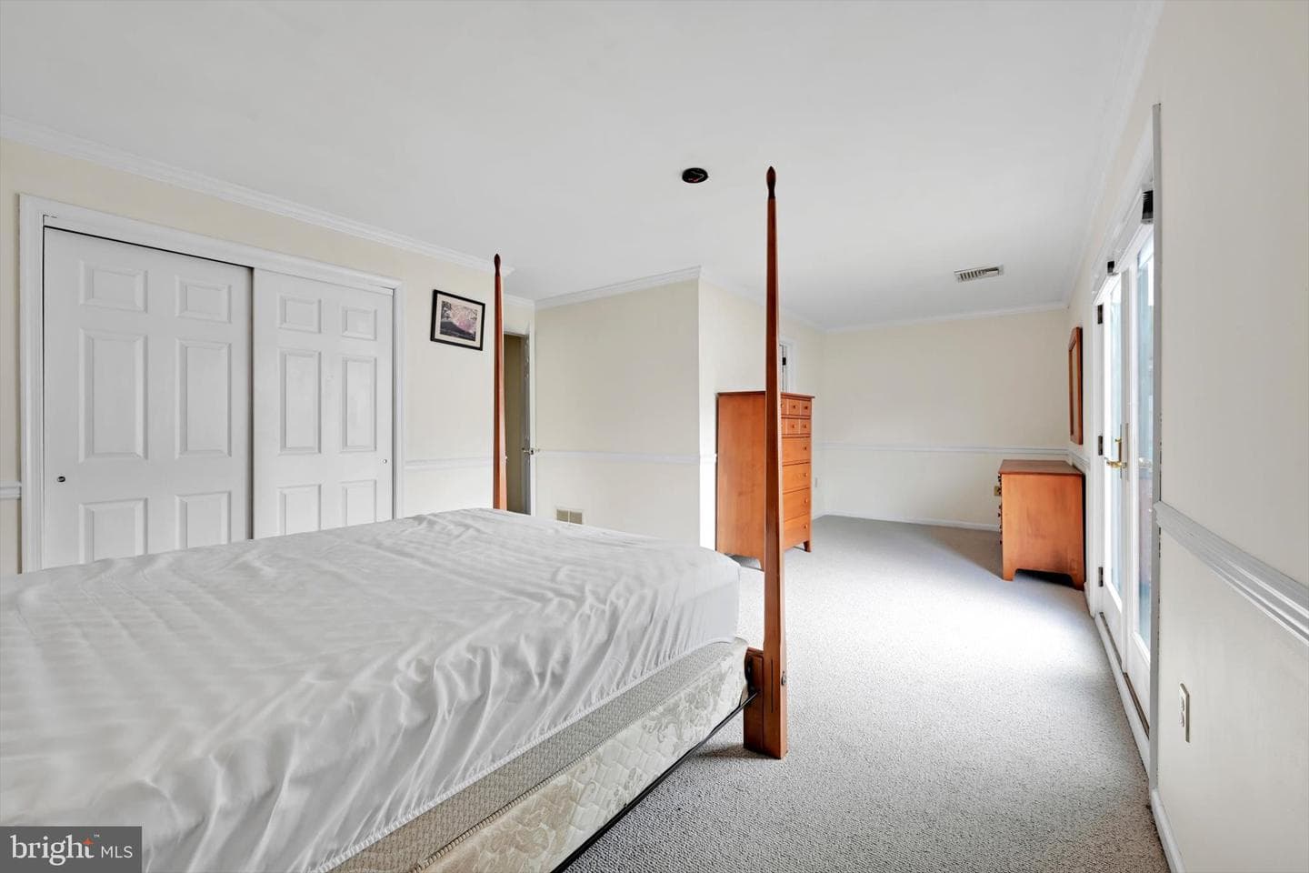 616 Lee Street photo 17