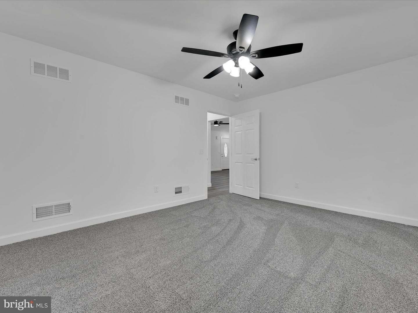 1591 Stag Drive photo 15