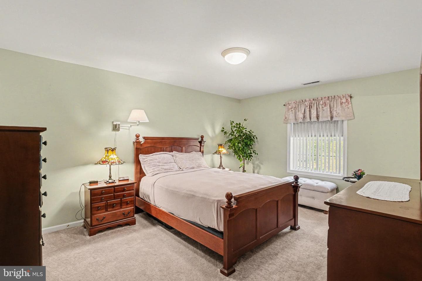 204 Pine Crest Village Drive photo 17