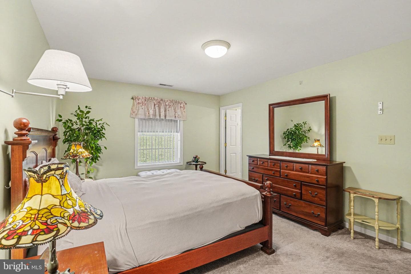 204 Pine Crest Village Drive photo 18