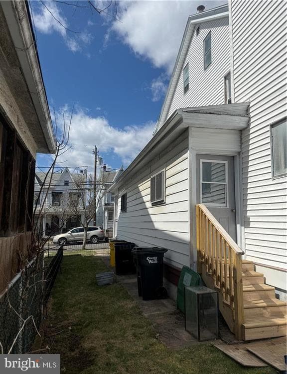 233 S Liberty Street photo 4
