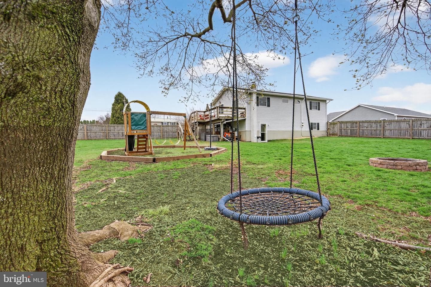 1360 Stag Drive photo 24