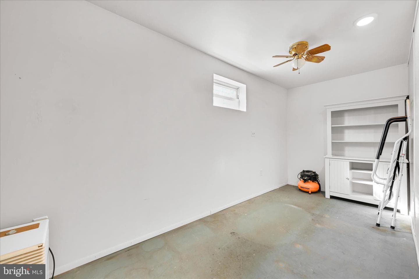 457 Wynonah Drive photo 22