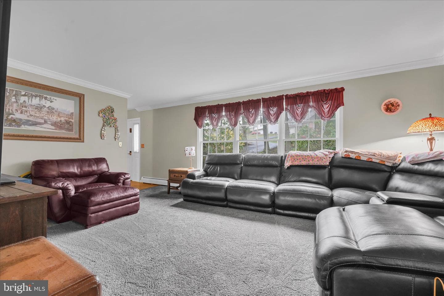 826 Pinewood Drive photo 8