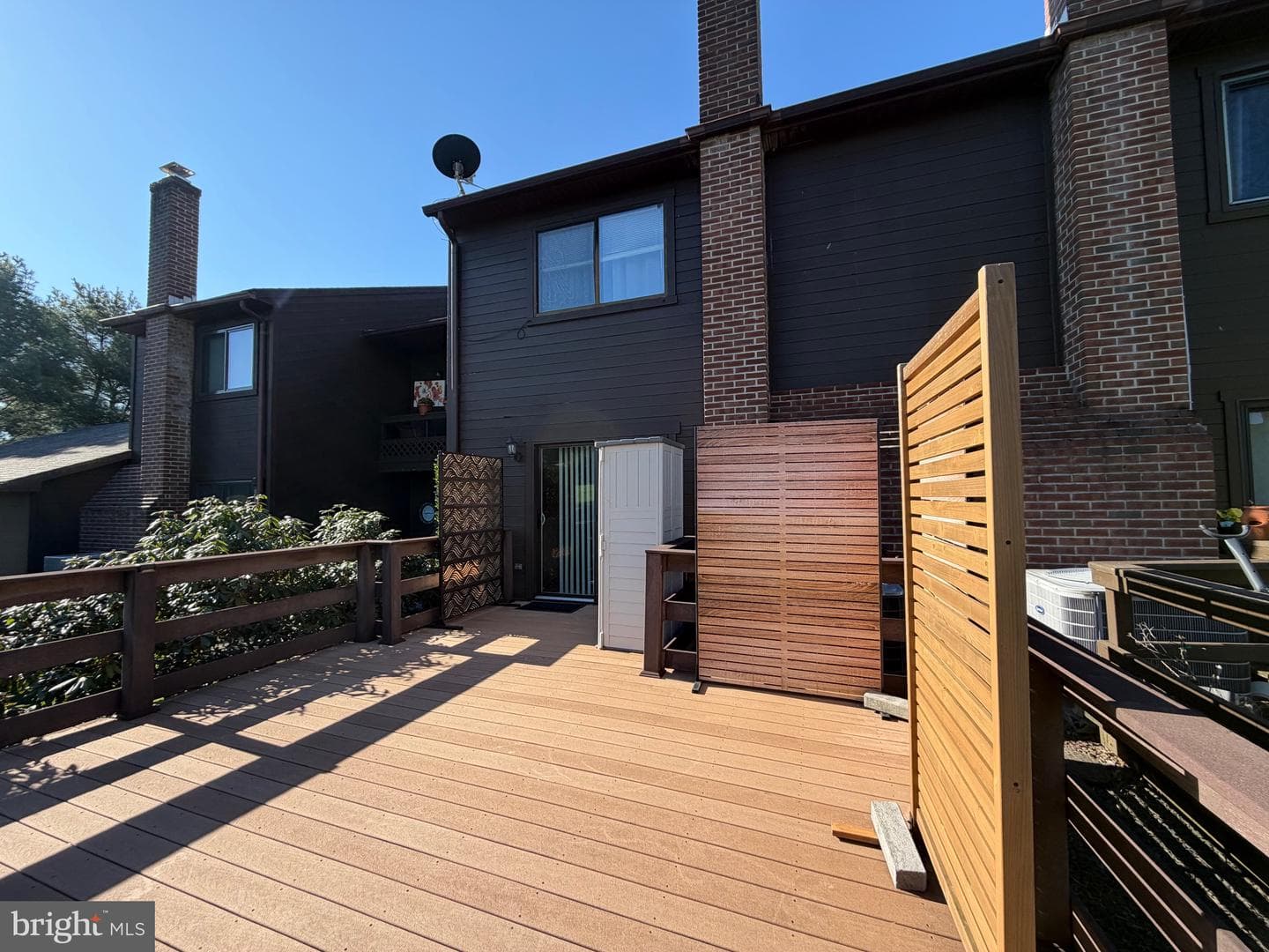 2604 Village Road photo 5