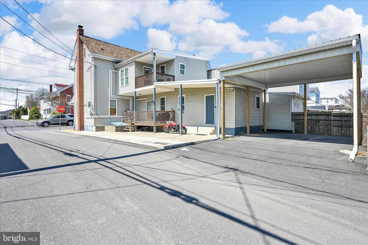 18 N Berne Street photo 62