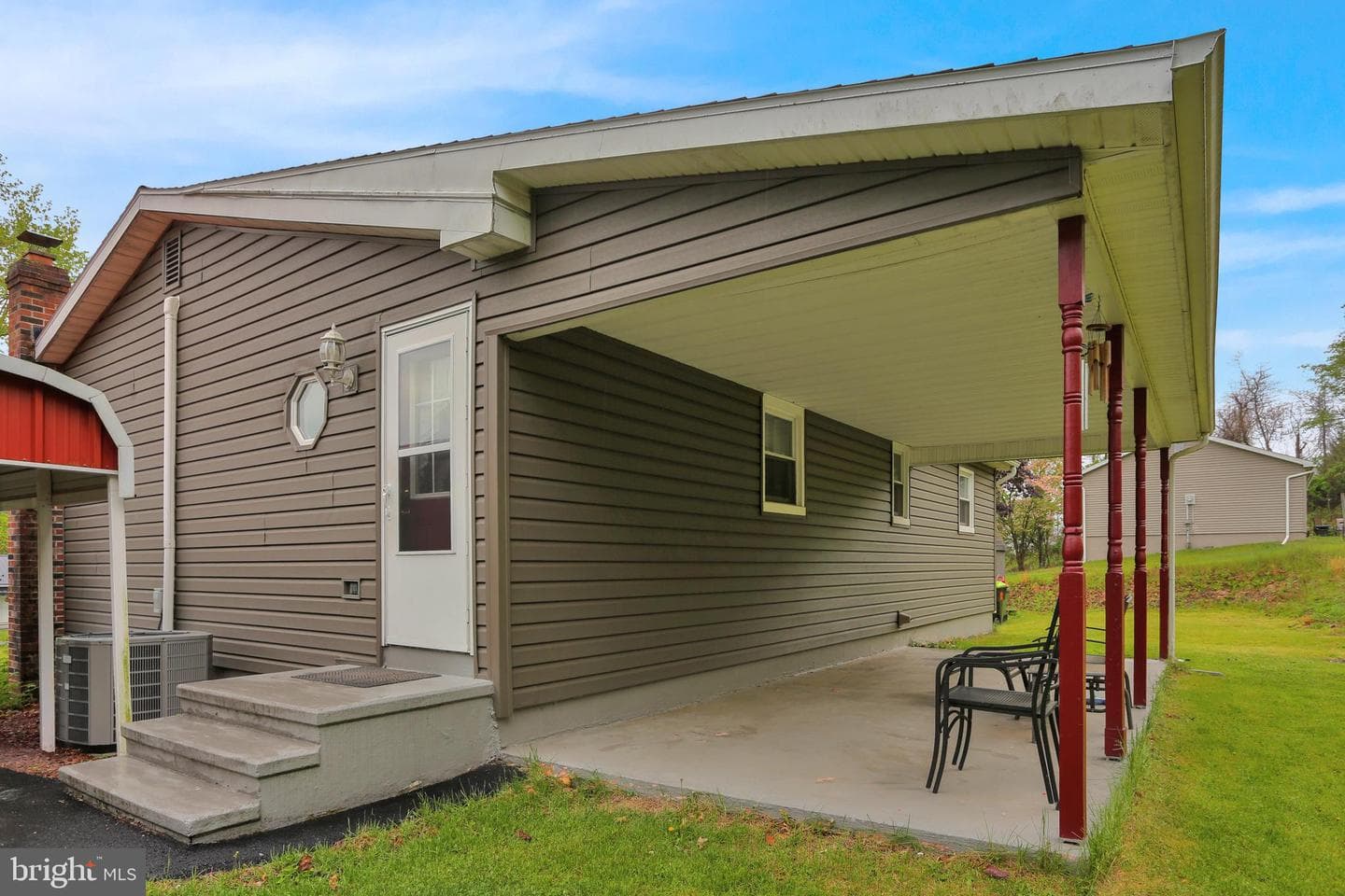 183 E Adamsdale Road photo 21