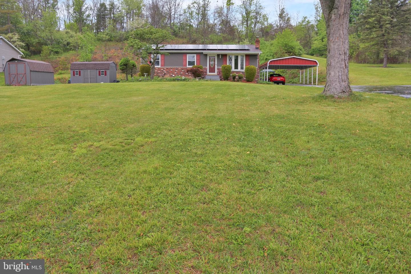 183 E Adamsdale Road photo 22