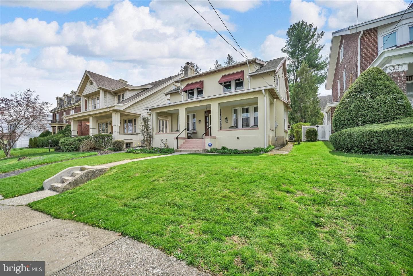 1911 Mahantongo Street photo 2