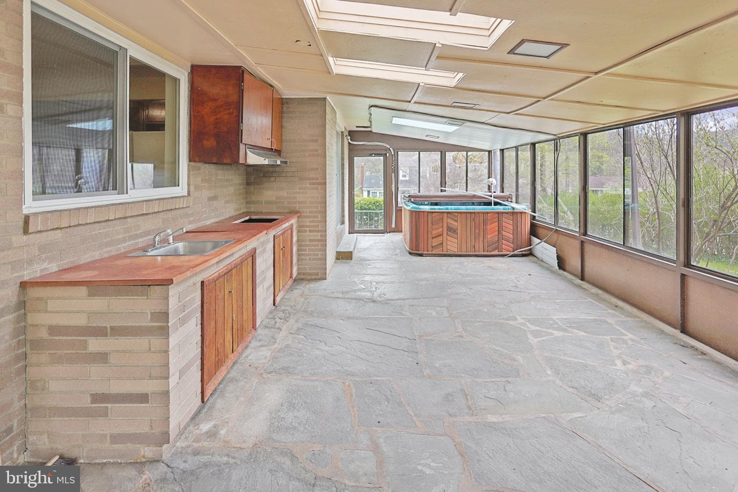 7 Ardmore Avenue photo 36