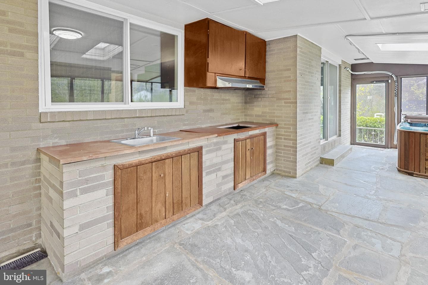 7 Ardmore Avenue photo 38