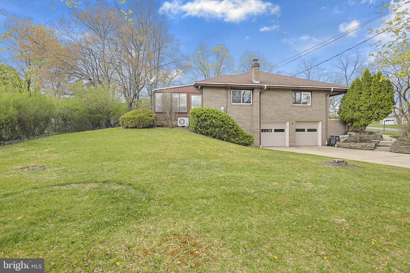 7 Ardmore Avenue photo 43