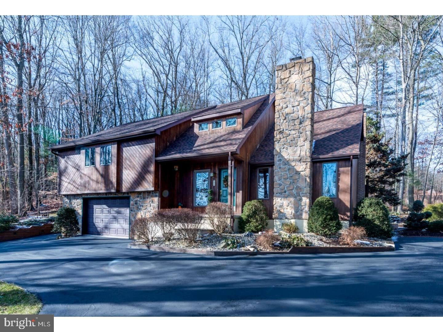 31 Harvey Drive photo 1