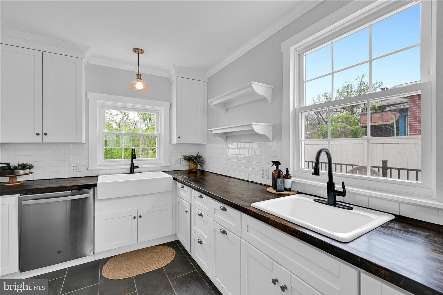 197 Dock Street photo 24