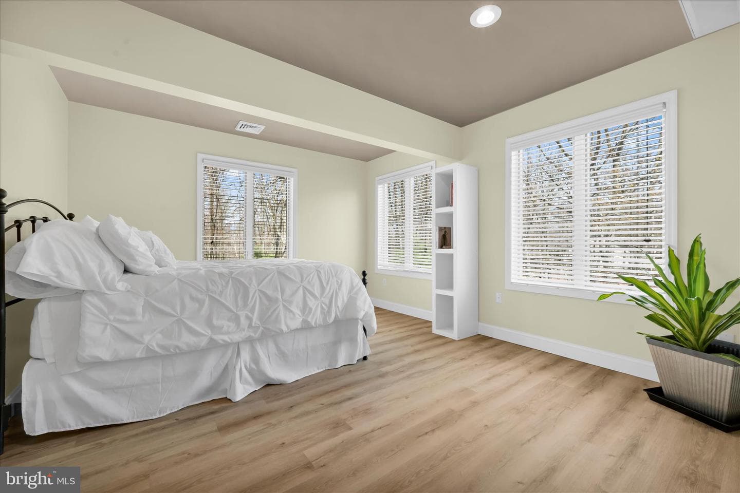 34 Golfwood Drive photo 39