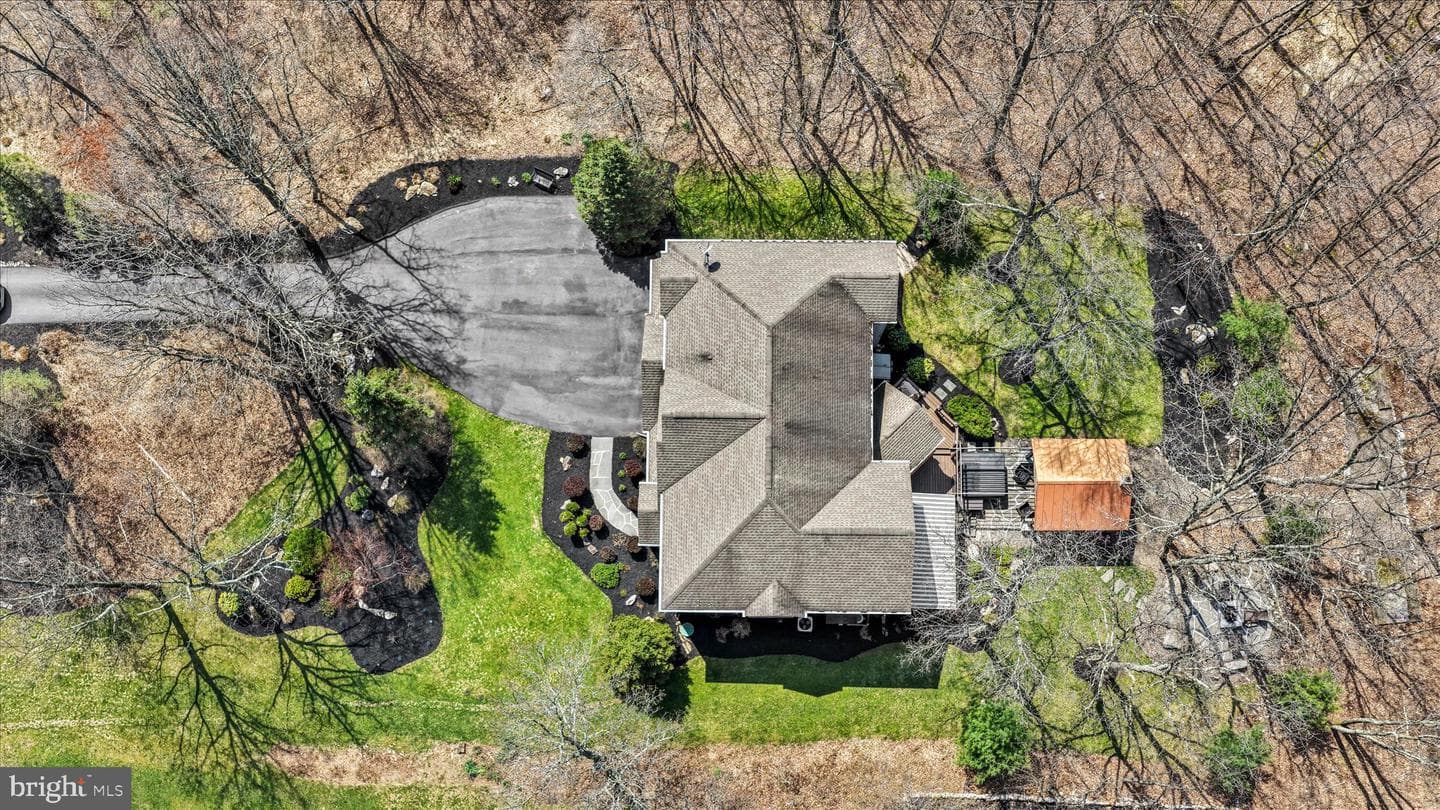 34 Golfwood Drive photo 4