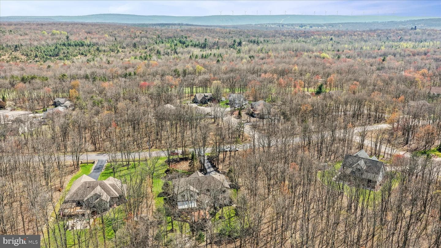 34 Golfwood Drive photo 7