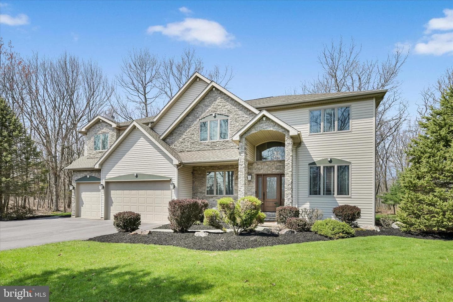 34 Golfwood Drive photo 8