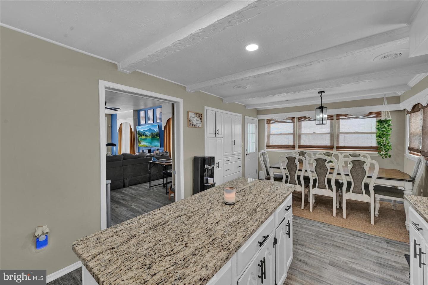 100 W Cherry Street photo 14