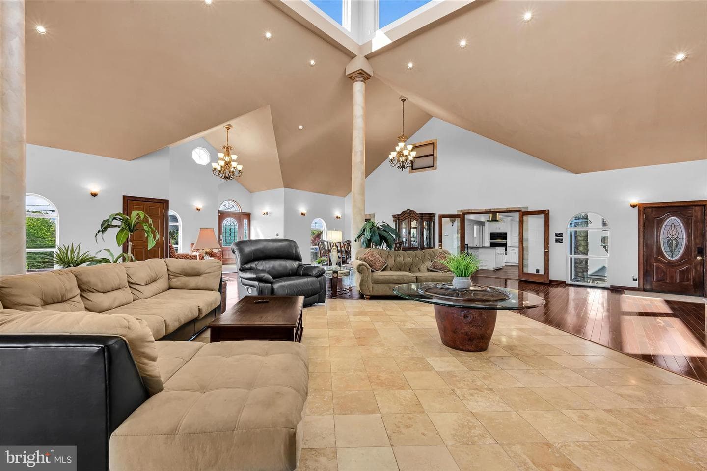 1076 Indian Cove photo 8