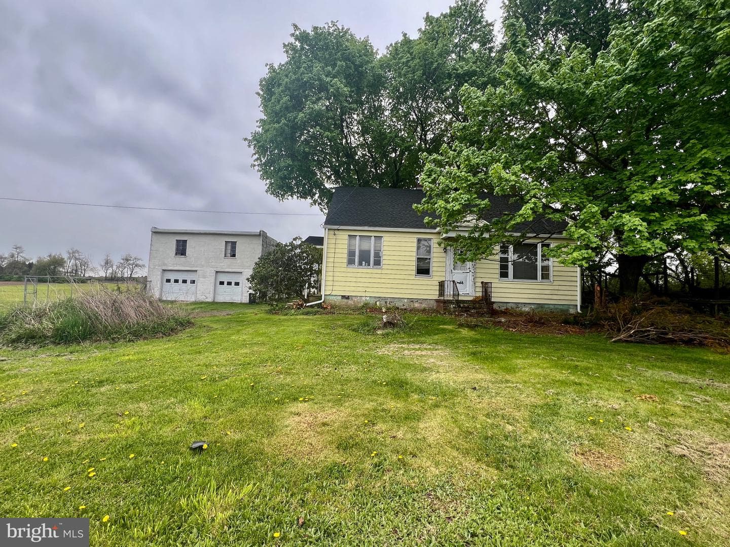 280 Fairview Street photo 2