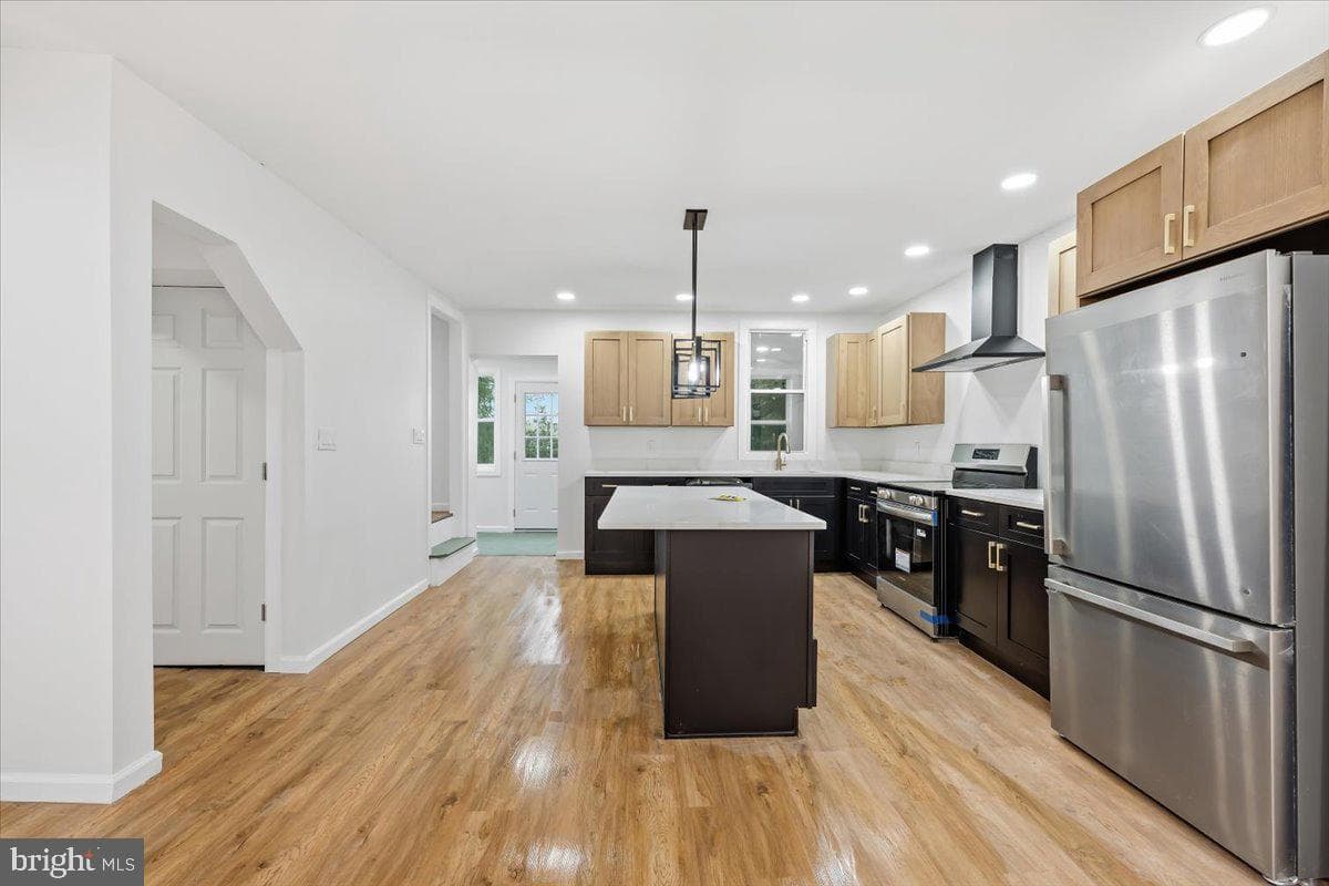 1800 W Wiconisco Street photo 13