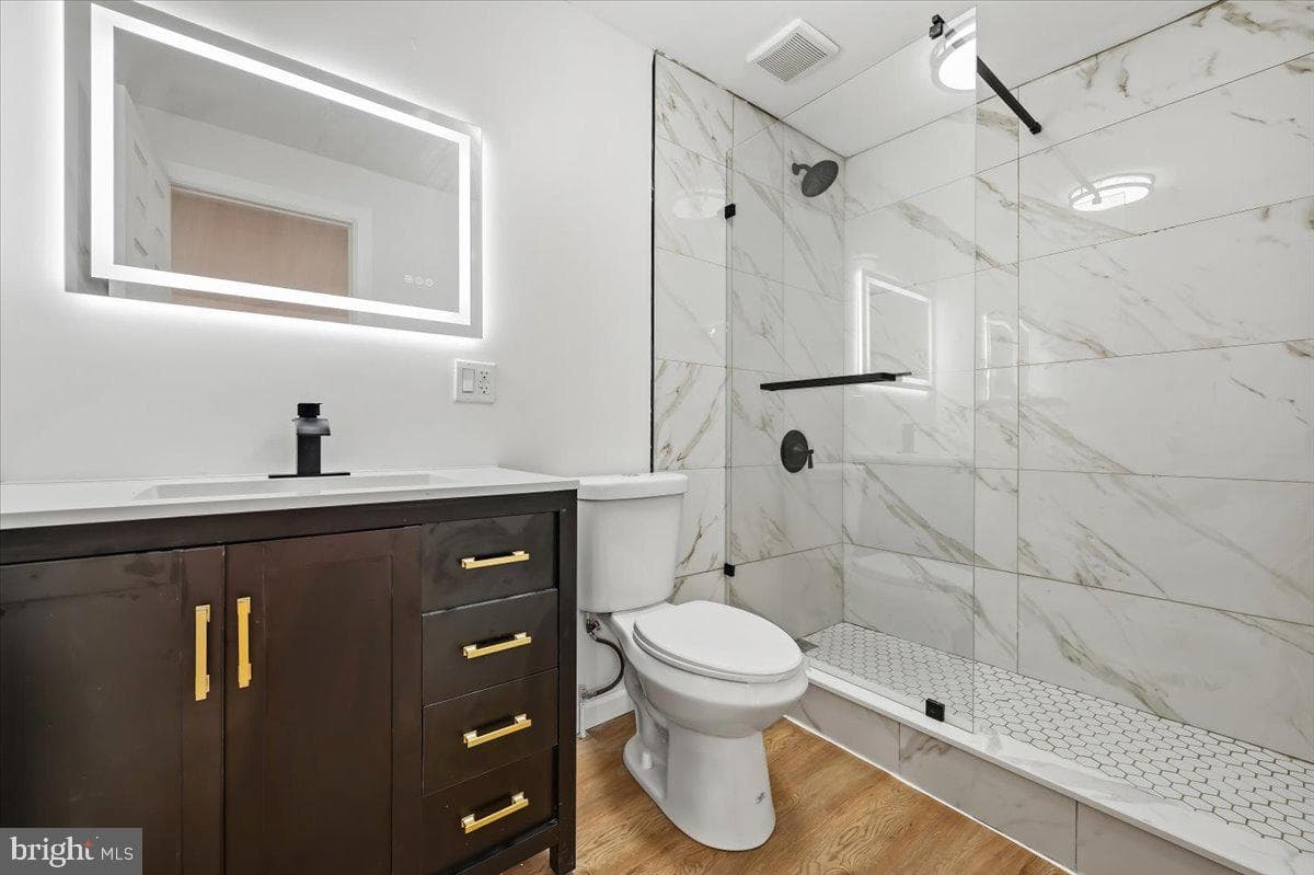 1800 W Wiconisco Street photo 36