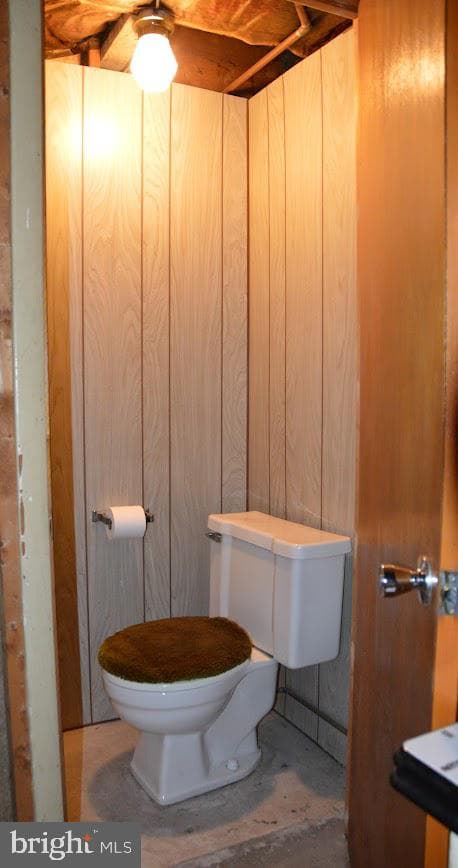 1825 2nd Ave photo 24