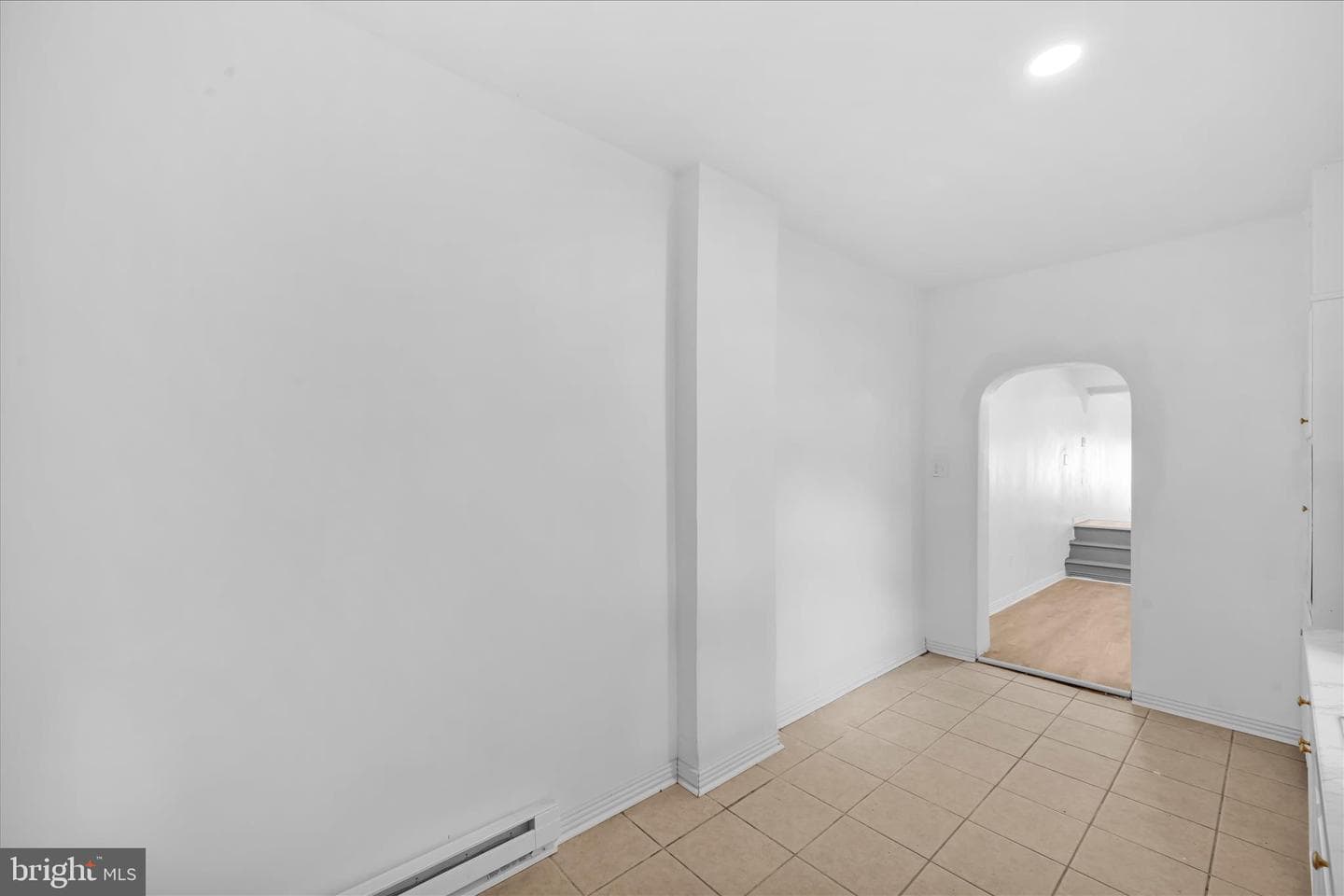 434 E Mahanoy Street photo 11