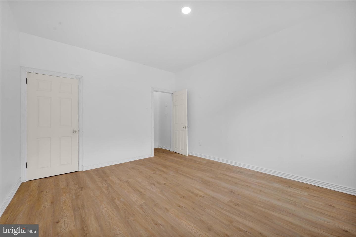 434 E Mahanoy Street photo 13