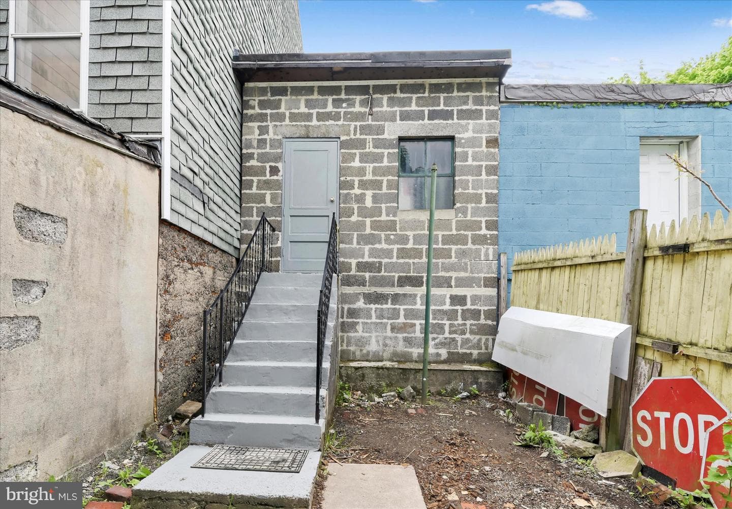 434 E Mahanoy Street photo 25