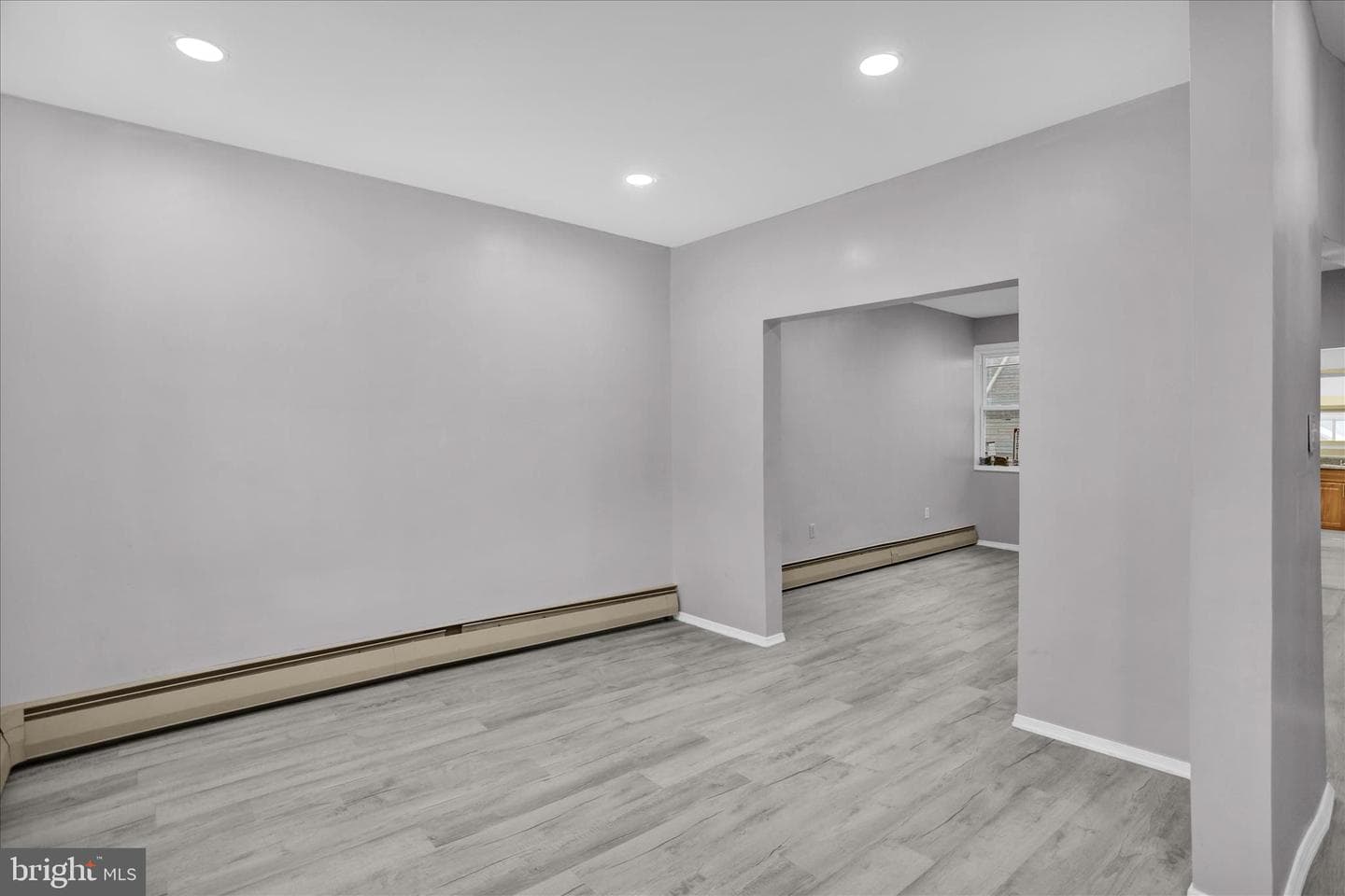 704 Laurel Boulevard photo 6
