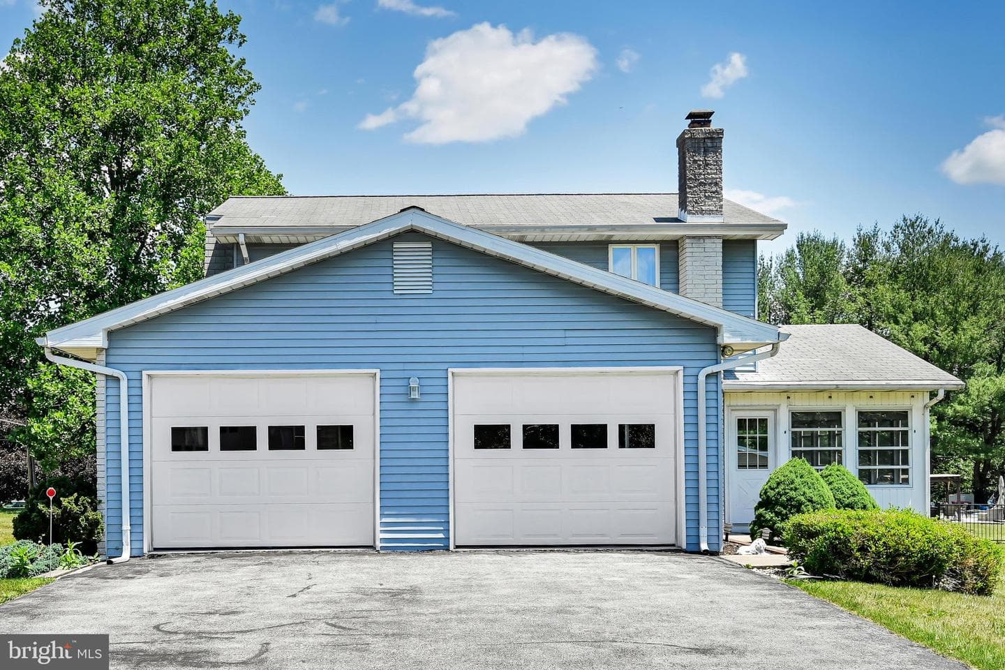275 Ridge Road photo 3