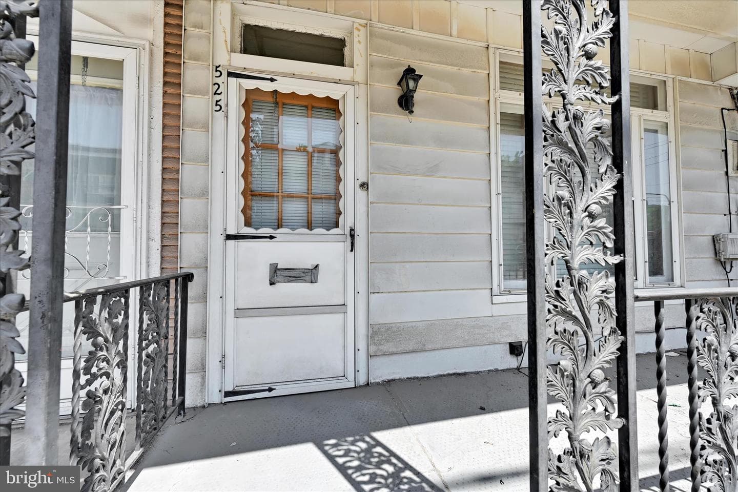 525 W Mahanoy Street photo 3
